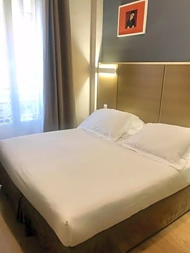 Фото Hotel Amirauté