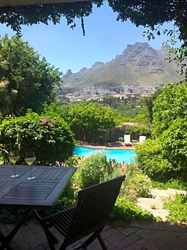 Фото The Salt House