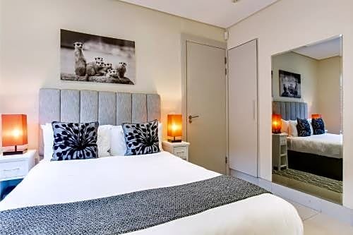 Фото The One 8 Hotel