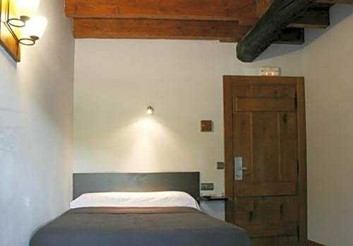 Hotel Hotel Errekalde, Basque Country, photo