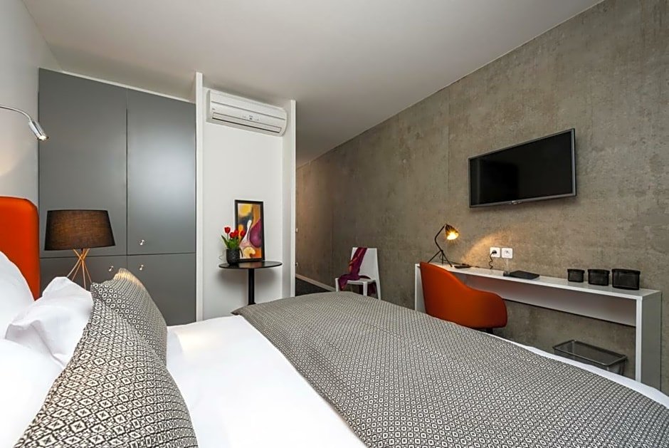 Фото Teneo Apparthotel Talence Espeleta