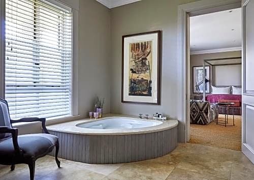 Фото The Thatch House Hermanus