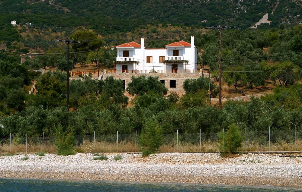 Фото Pension Votsi