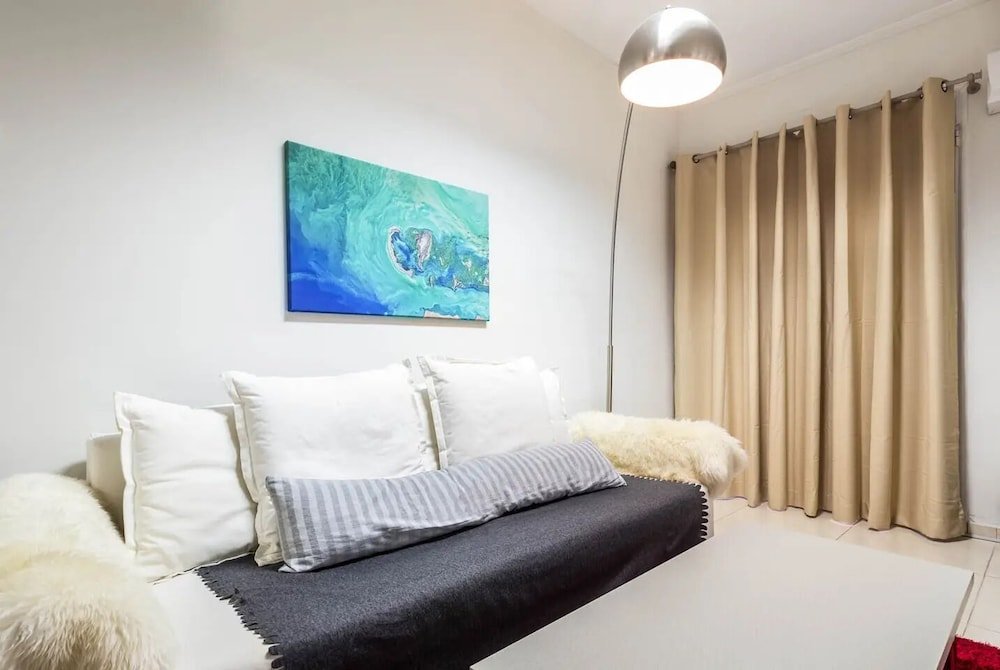 Фото Adorable flat for 4 ppl in Kolonaki