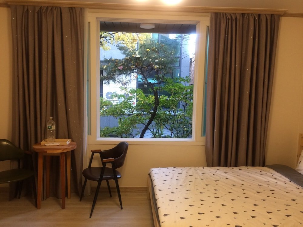 Фото Naru Guesthouse