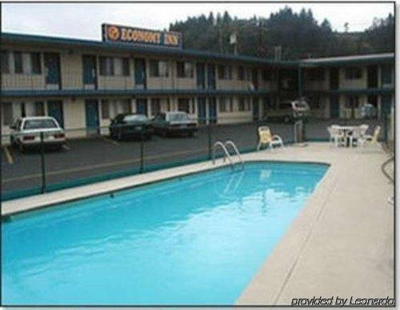 Гостиница Economy Inn Reedsport