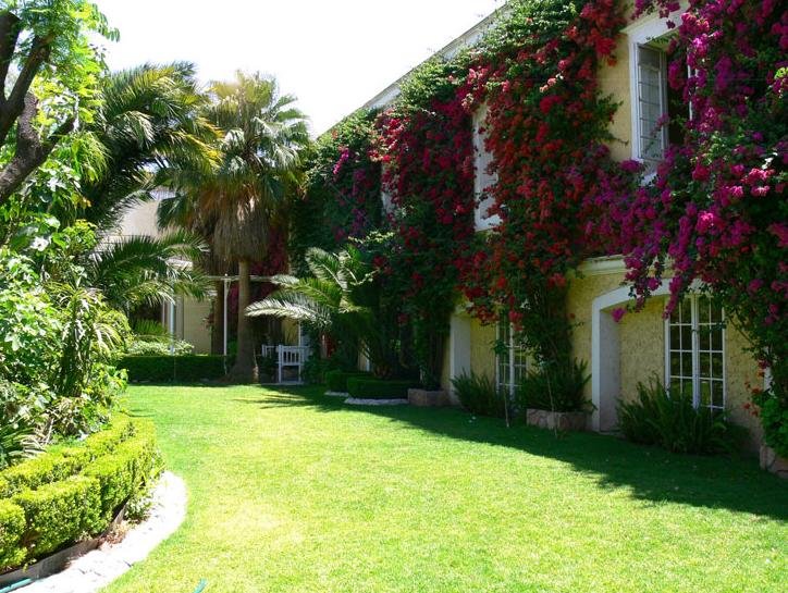 Фото Plaza Camelinas Hotel