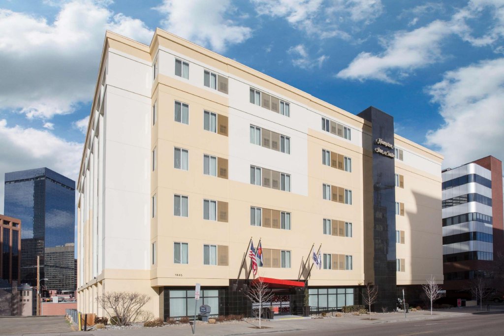 Фото Hampton Inn & Suites Denver Downtown-Convention Center