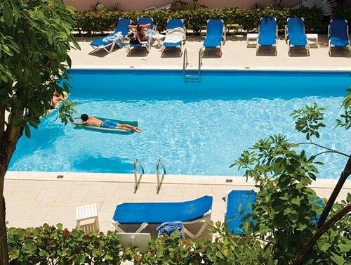 Гостиница Butterfly Beach Hotel