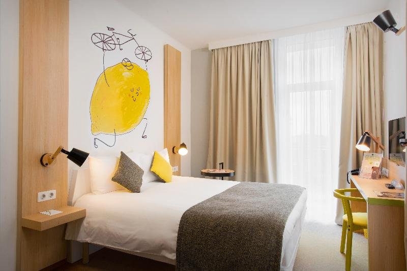 Фото Ibis Styles Budapest City