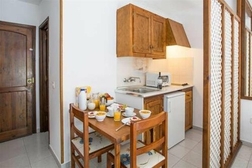 Гостиница Estel Blanc Apartaments - Adults Only