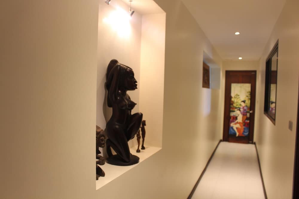 Фото Luxurious House With sea View - 2 Swimming Pools