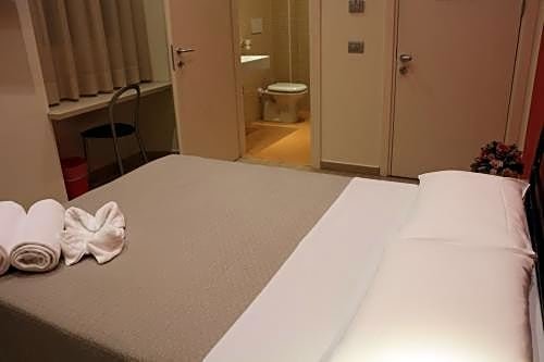 Фото Hotel La Madonnina