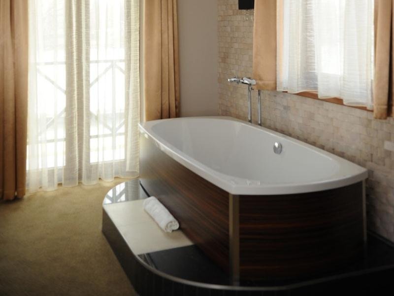 Фото Duna Garden Hotel