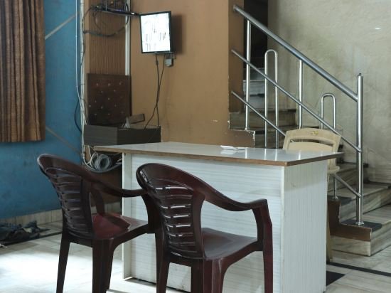 Фото Hotel Sai National
