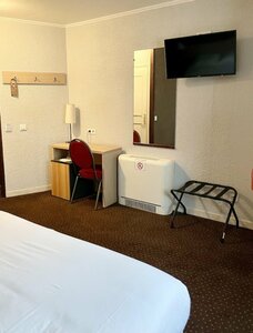 Hôtel de L'Etoile (Antibes, Avenue Gambetta, 2), hotel