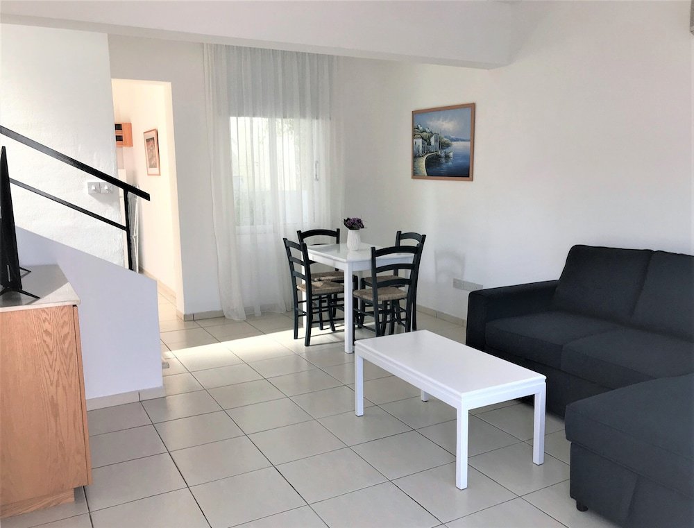 Фото Fig Tree Z Holiday Villas