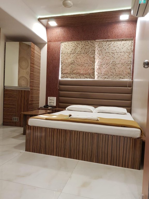 Фото Gulf Hotel Colaba