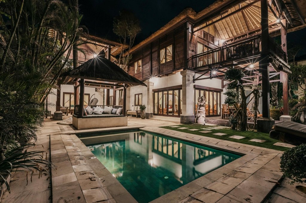 Фото The Village of Angels