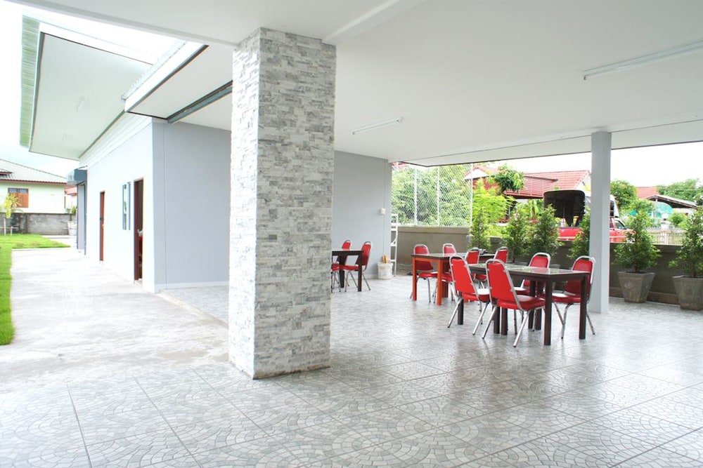 Фото Thanaphat Place