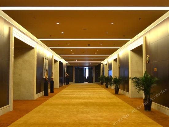 Фото Days Hotel & Suites by Wyndham Hengan Chongqing