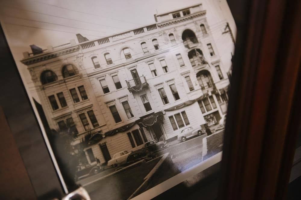 Фото Hadley's Orient Hotel