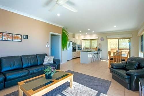 Фото Searenity Holiday Accommodation