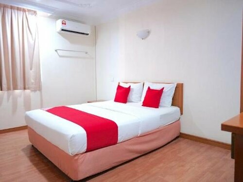 Гостиница Oyo 44051 SUNLIGHT Inn в Бинтулу