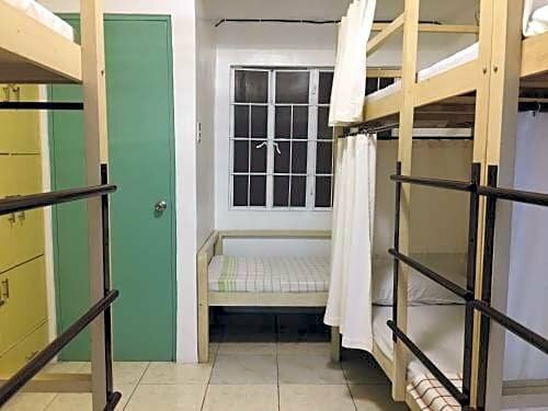 Hotel 1 River Central Hostel, Earth, photo