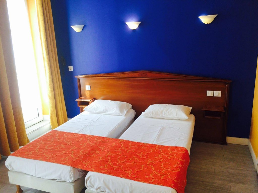 Фото New Hotel Gare du Nord