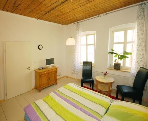 Фото Pension und Ferienwohnung Onkel Ernst