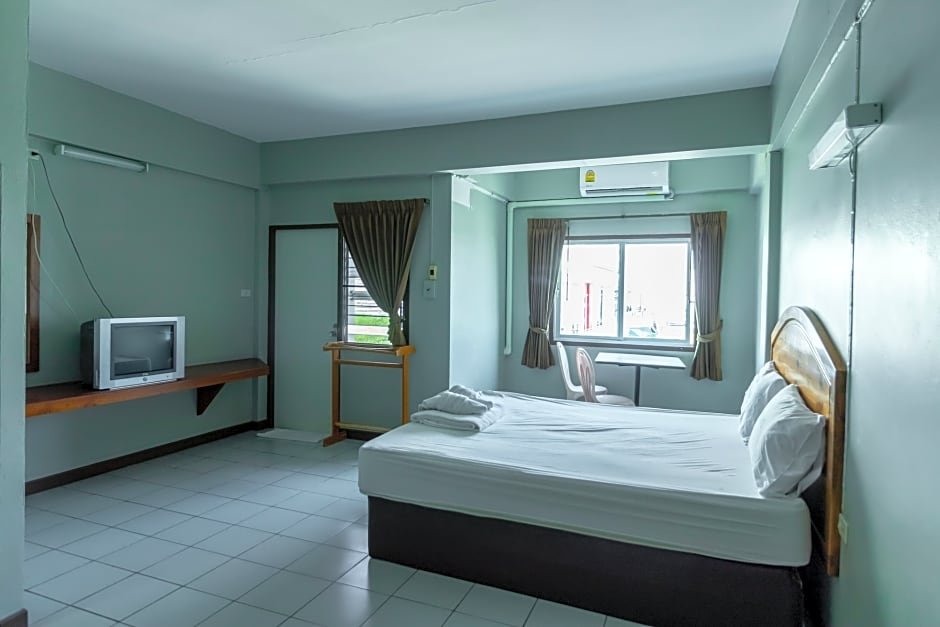 Фото Best Ld Hotel by Zuzu