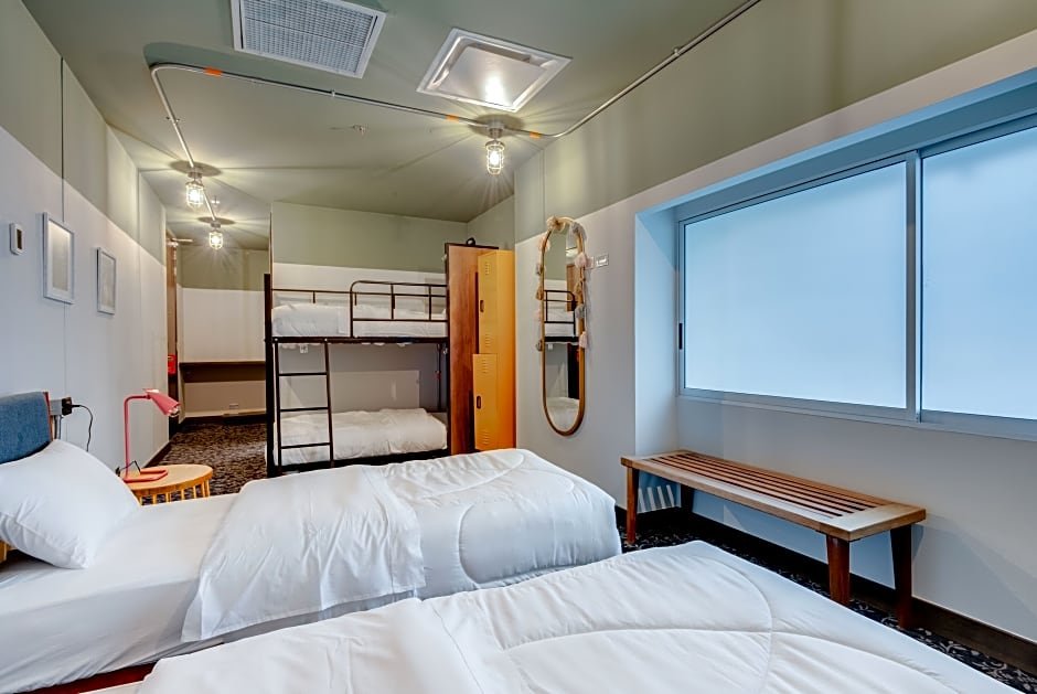 Фото Selina Athens Theatrou