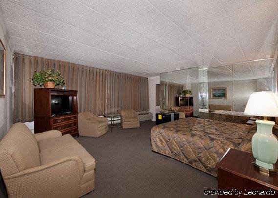 Фото Rodeway Inn Meadowlands