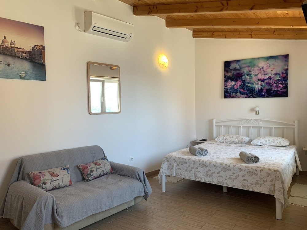 Фото Guest House Gugily