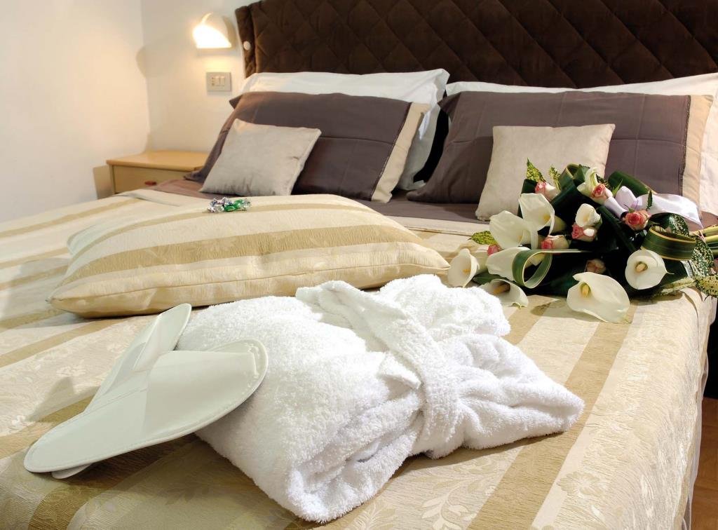 Фото Hotel La Gioiosa