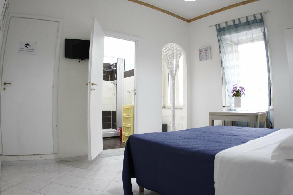 Hotel Bed and brekfast Napoli fly, Naples, photo