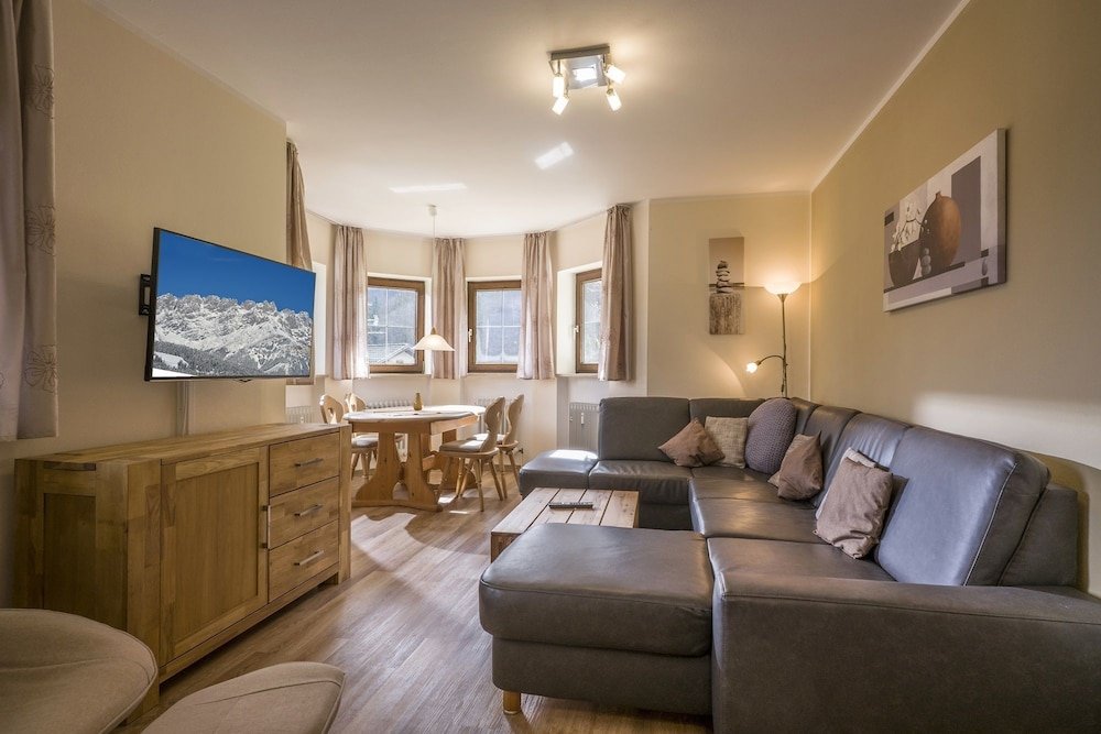 Фото Ferienwohnanlage Bergschlössl