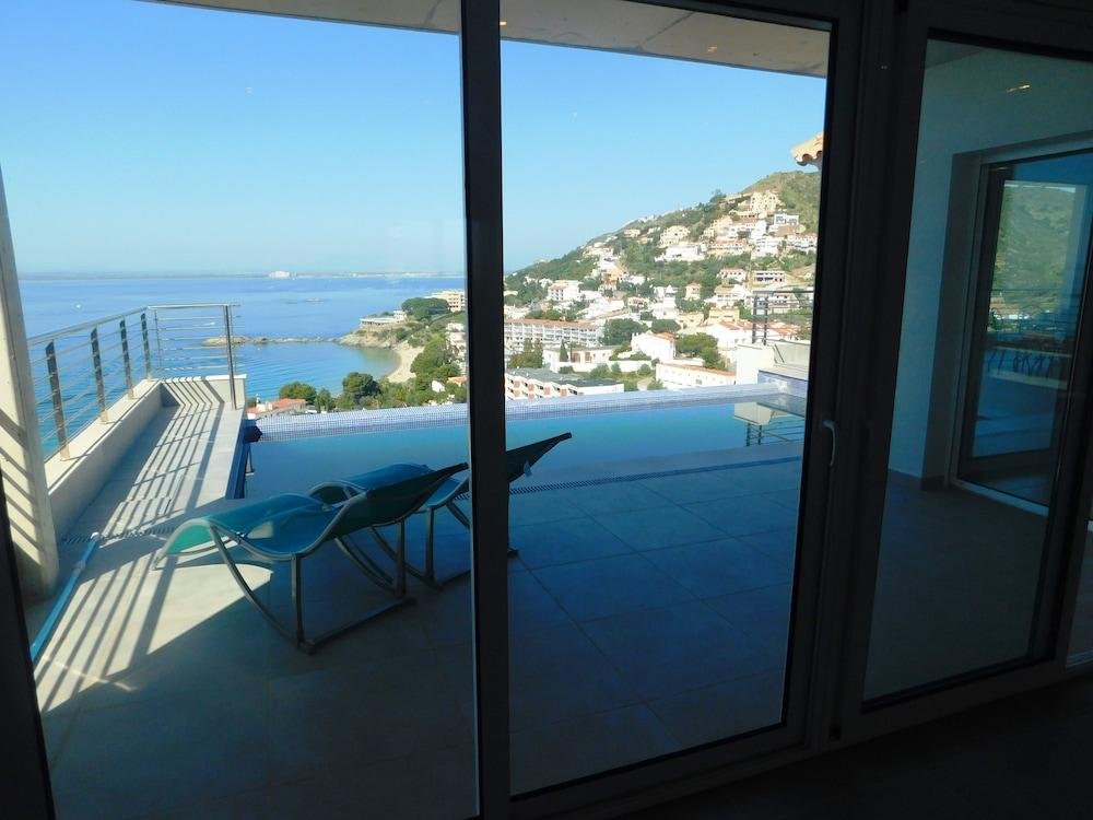 Фото Villa Gaughin - A159