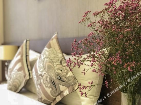 Фото Sunny Serviced Apartment