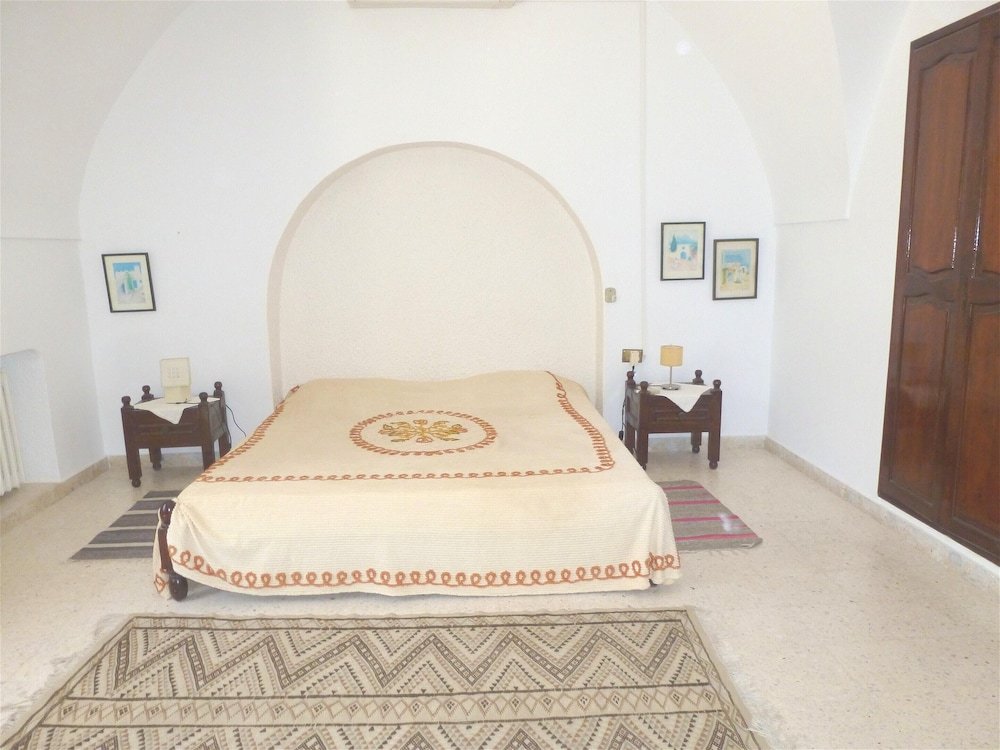 Фото Villa With 4 Bedrooms in Hammamet, With Wonderful sea View, Private Pool, Enclosed Garden