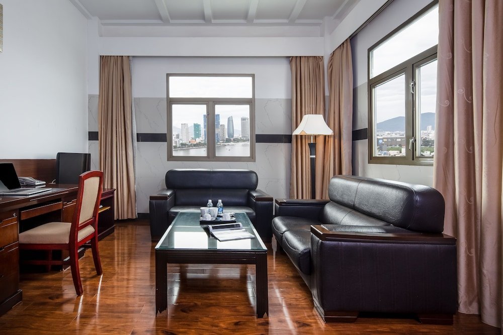 Фото Da Nang Riverside Hotel
