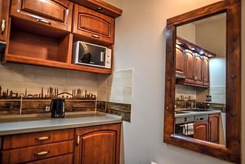 Фото Corvin Point Rooms and Apartments