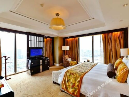 Гостиница Wyndham Grand Plaza Royale Oriental Shanghai в Шанхае