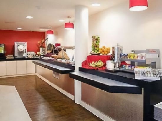 Фото Ibis Nottingham Centre