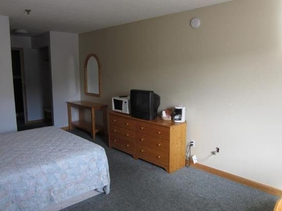 Фото Canadas Best Value Inn River View Hotel