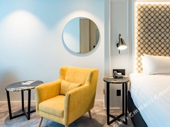 Фото Airedale Boutique Suites