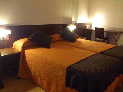 Фото Hostal Nirvana