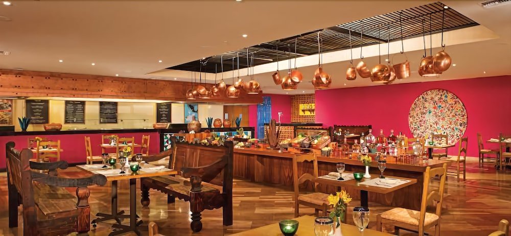 Фото Gorgeous Sunset View Suite