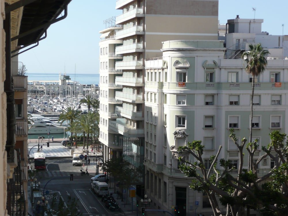 Фото Apartamentos Boni